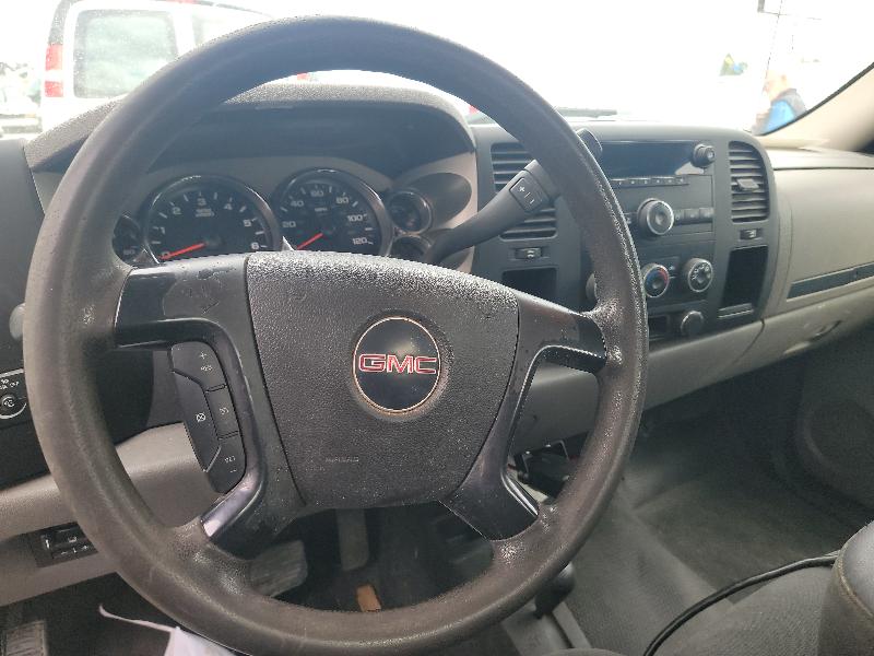 GMC Sierra 3500HD Work Truck Long Box 4WD 2013