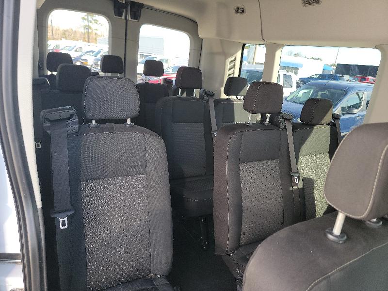 Ford Transit 350 Wagon Med. Roof XL w/Sliding Pass. 148-in. WB 2023