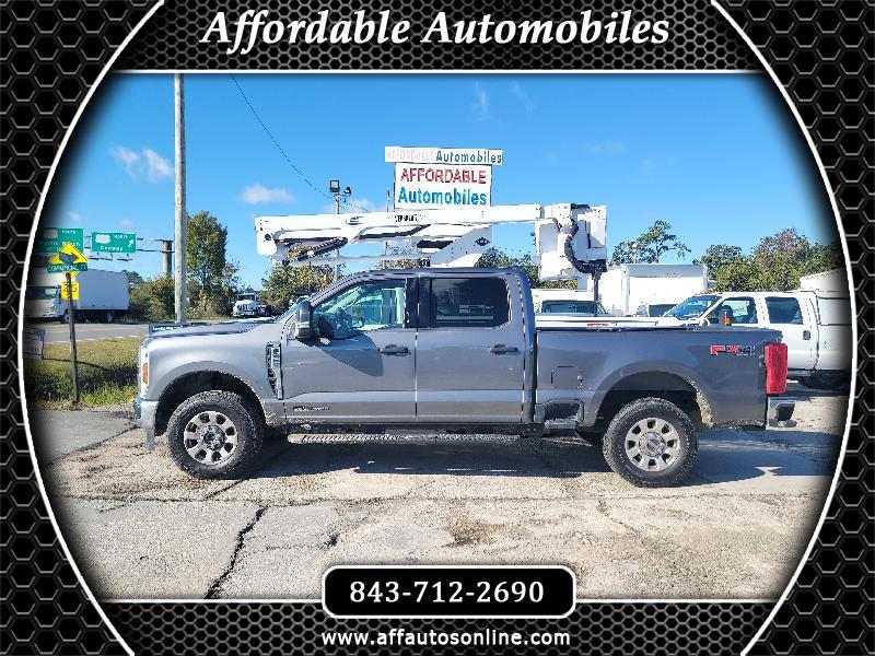 Ford F-250 SD XLT Crew Cab 4WD 2024 Ford F-250 SD XLT Crew Cab 4WD 2024