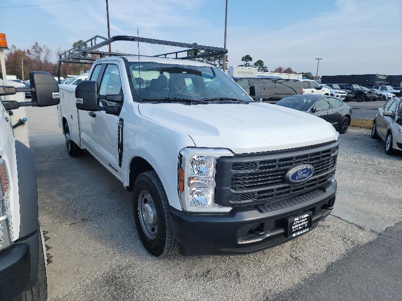 Ford F-250 SD XL SuperCab 2WD 2024