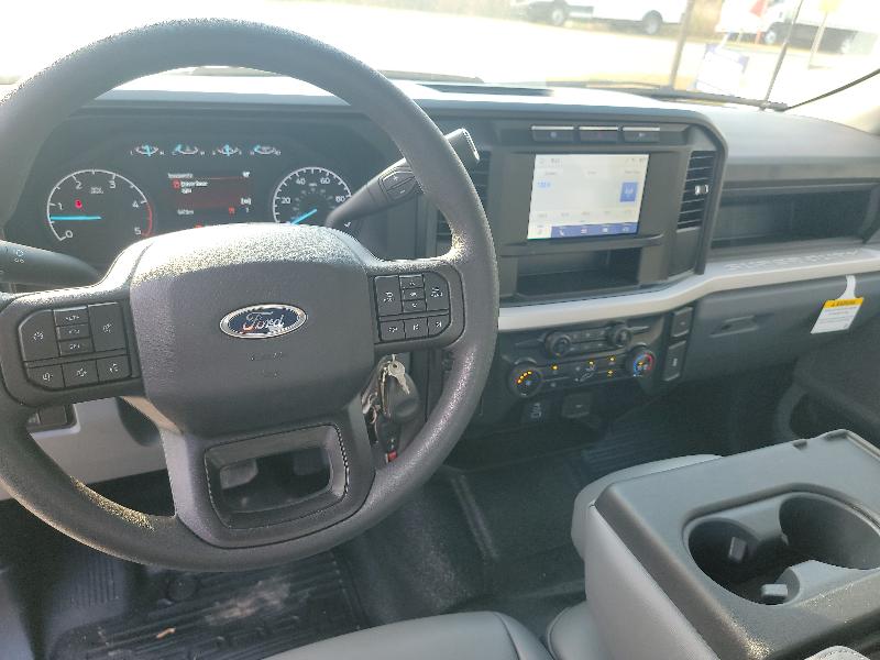 Ford F-250 SD XL SuperCab 2WD 2024