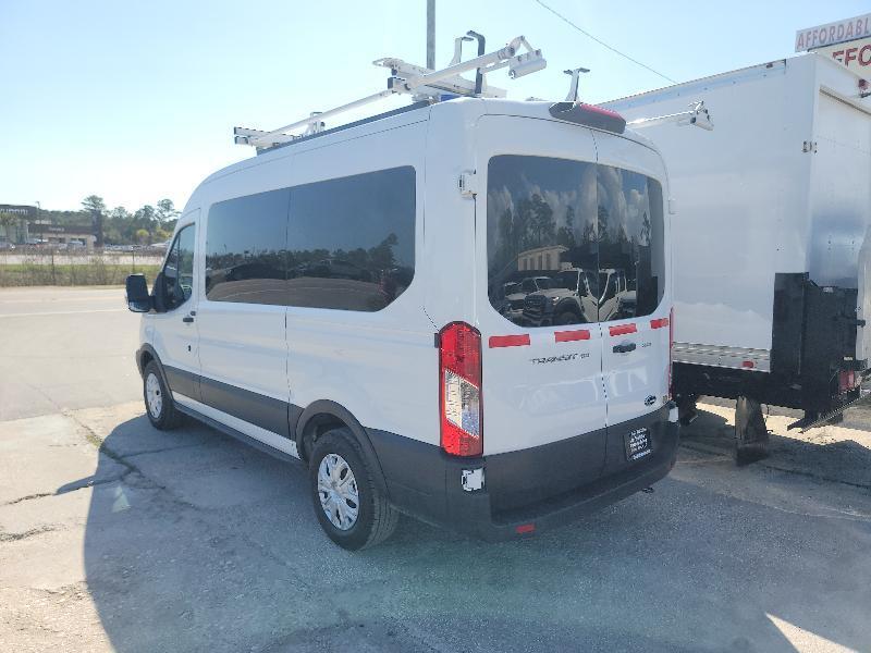 Ford Transit 150 Wagon Med. Roof XL w/Sliding Pass. 130-in. WB 2019