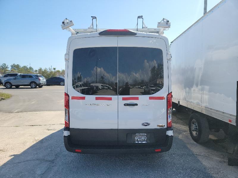 Ford Transit 150 Wagon Med. Roof XL w/Sliding Pass. 130-in. WB 2019