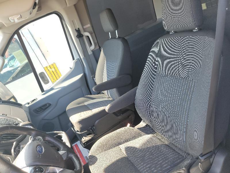 Ford Transit 150 Wagon Med. Roof XL w/Sliding Pass. 130-in. WB 2019