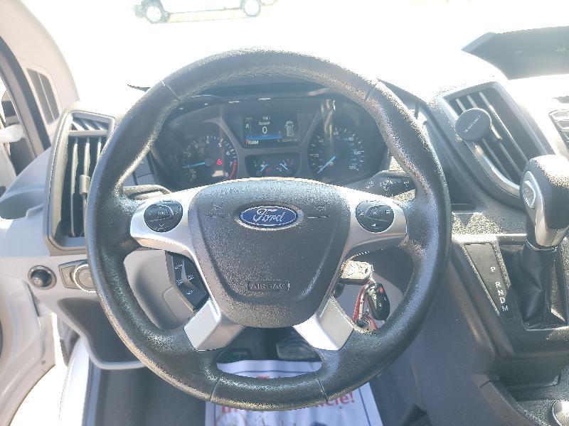 Ford Transit 150 Wagon Med. Roof XL w/Sliding Pass. 130-in. WB 2019