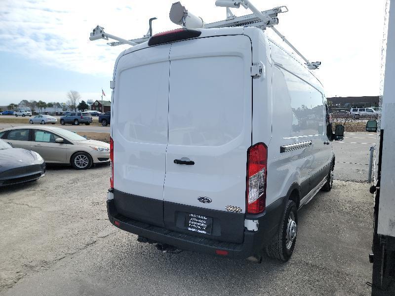Ford Transit 250 Van Med. Roof w/Sliding Pass. 148-in. WB 2023