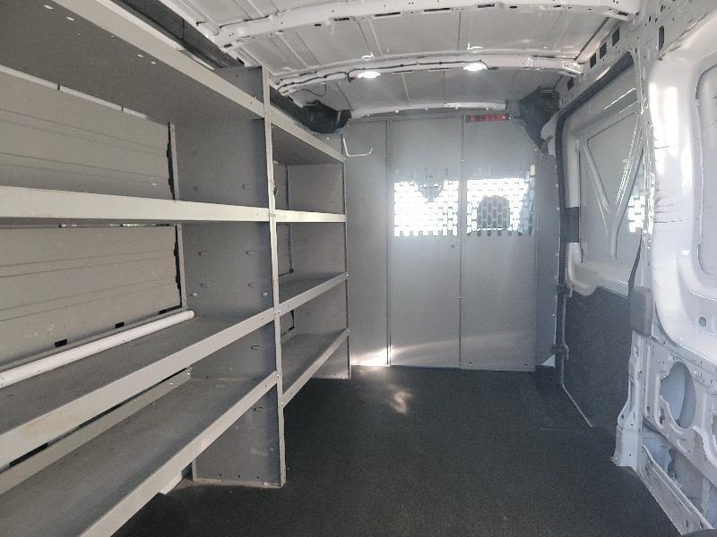 Ford Transit 250 Van Med. Roof w/Sliding Pass. 148-in. WB 2023