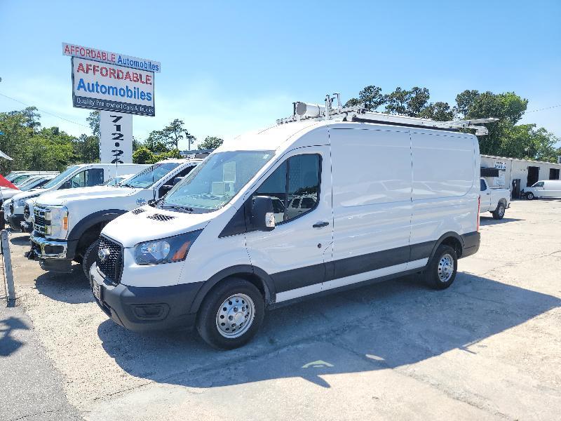 Ford Transit 250 Van Med. Roof w/Sliding Pass. 148-in. WB 2023