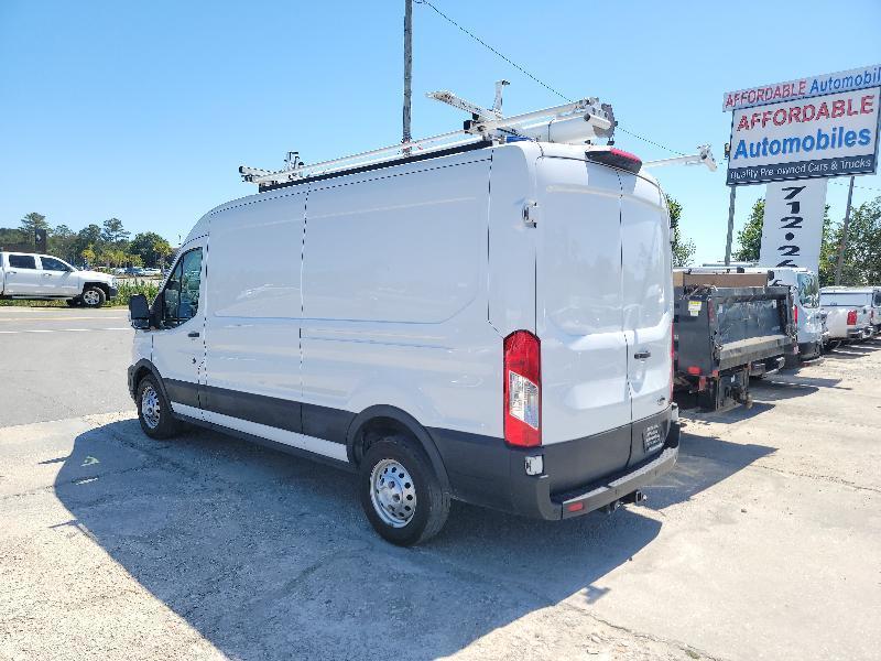 Ford Transit 250 Van Med. Roof w/Sliding Pass. 148-in. WB 2023