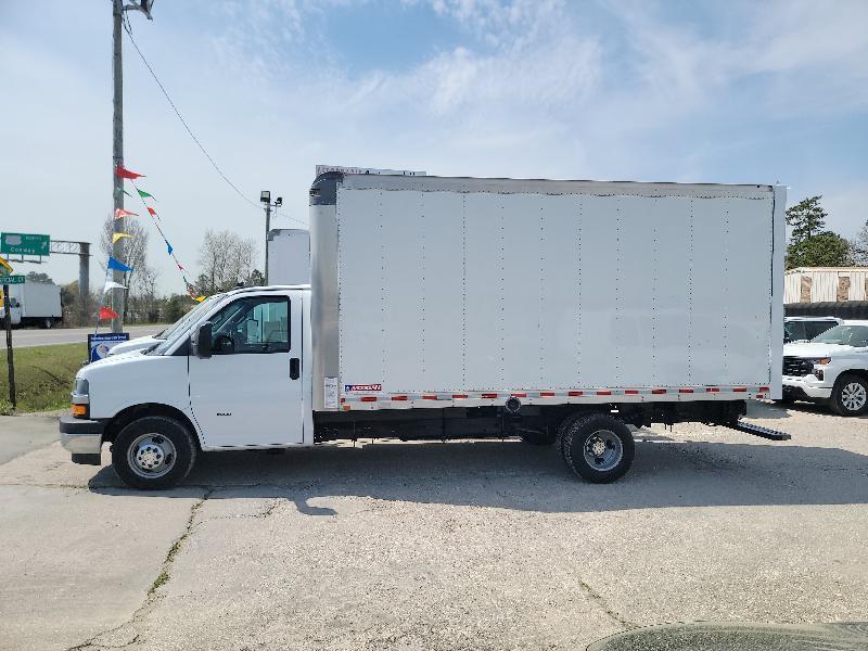 Chevrolet Express G3500 177" 2021