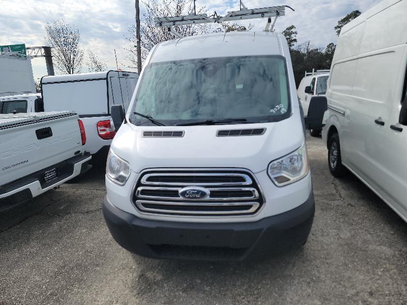 Ford Transit 150 Wagon Med. Roof XL w/Sliding Pass. 130-in. WB 2019