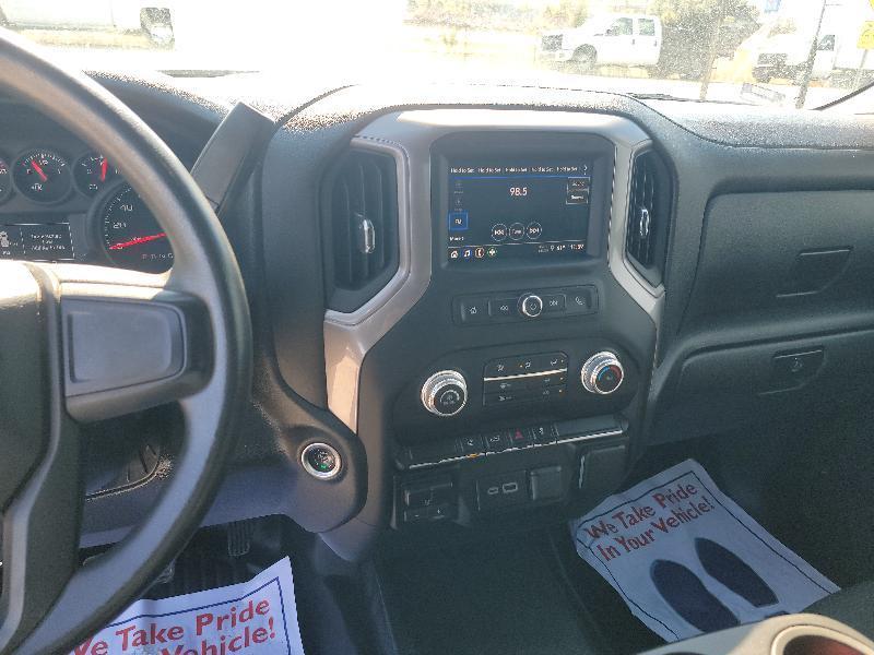 GMC Sierra 2500HD Pro Double Cab 4WD SB 2024