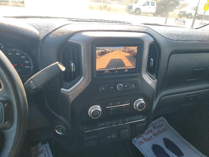 GMC Sierra 2500HD Pro Double Cab 4WD SB 2024