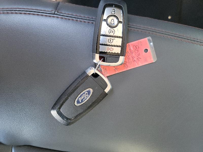 Ford Expedition Active 4WD 2025