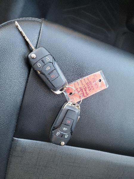 Ford Transit 250 Van Med. Roof w/Sliding Pass. 148-in. WB 2023