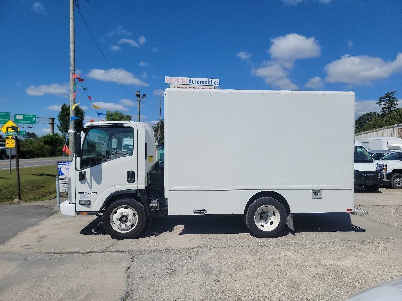 Isuzu NPR HD  2019