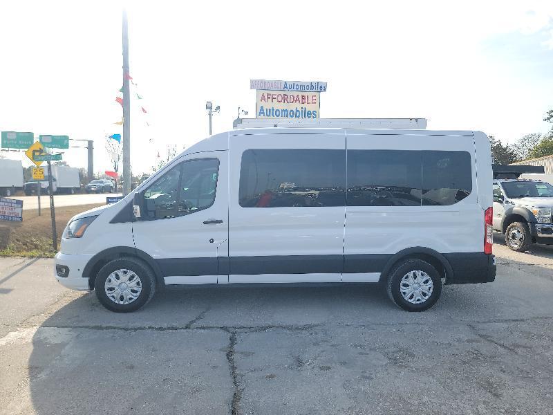 Ford Transit 350 Wagon Med. Roof XL w/Sliding Pass. 148-in. WB 2025