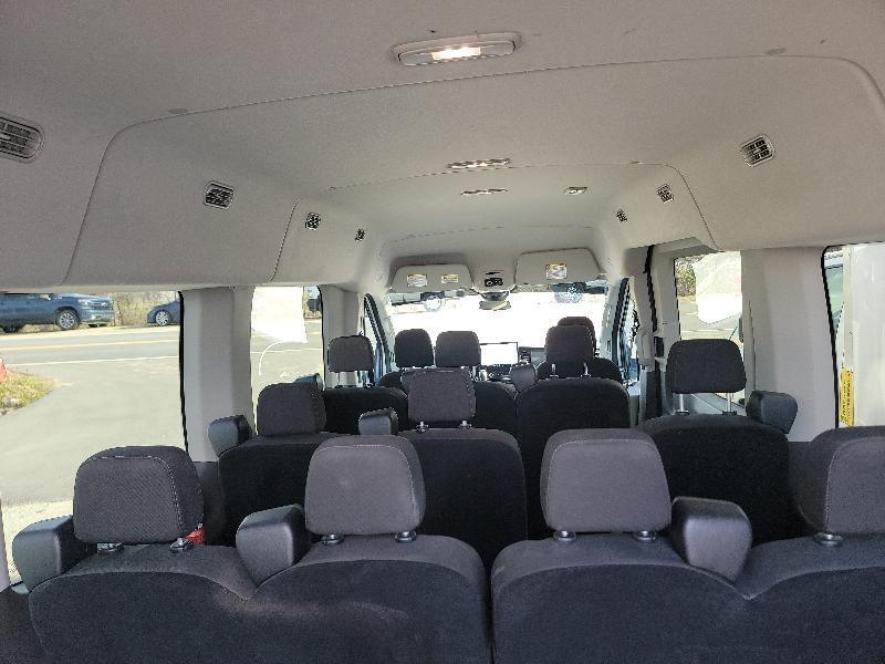 Ford Transit 350 Wagon Med. Roof XL w/Sliding Pass. 148-in. WB 2025