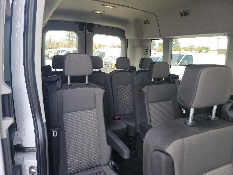 Ford Transit 350 Wagon Med. Roof XL w/Sliding Pass. 148-in. WB 2025