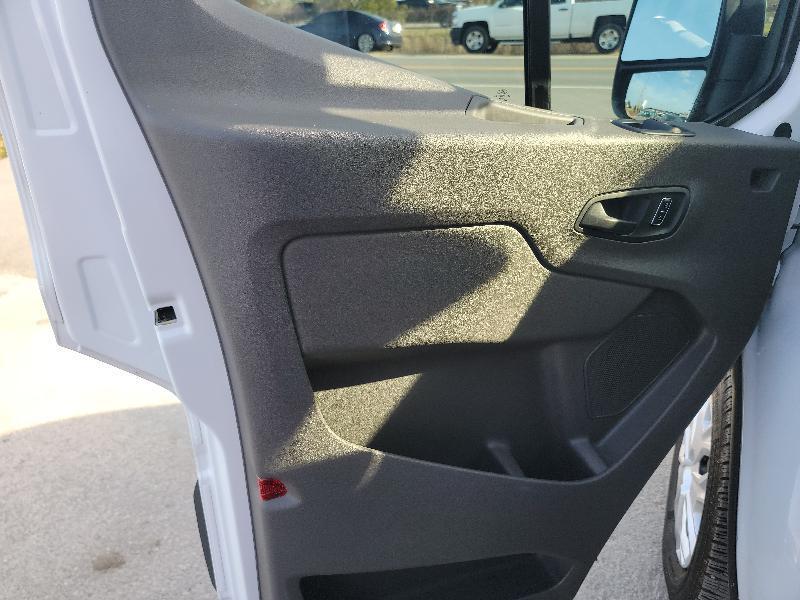 Ford Transit 350 Wagon Med. Roof XL w/Sliding Pass. 148-in. WB 2025