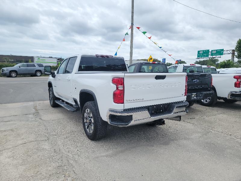 Chevrolet Silverado 2500HD LT Crew Cab Short Box 4WD 2024