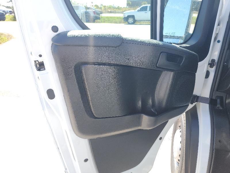 RAM Promaster 2500 Low Roof 2025