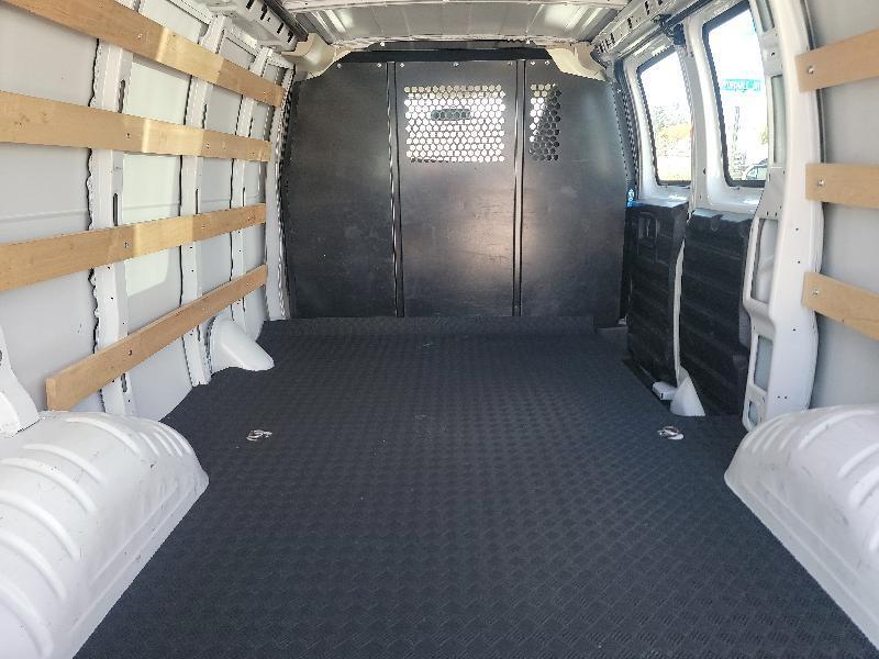 GMC Savana G2500 Cargo 2024