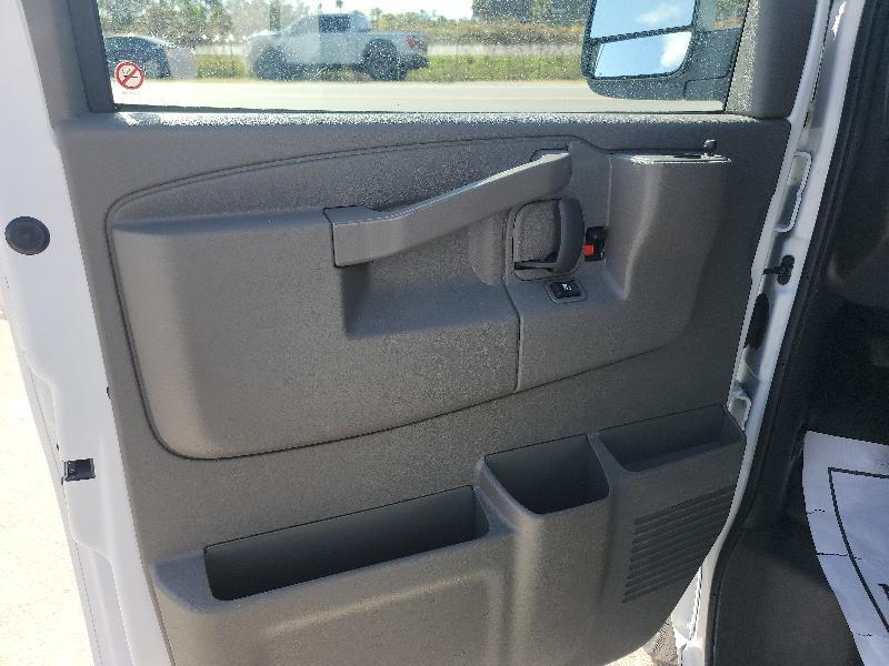 GMC Savana G2500 Cargo 2024