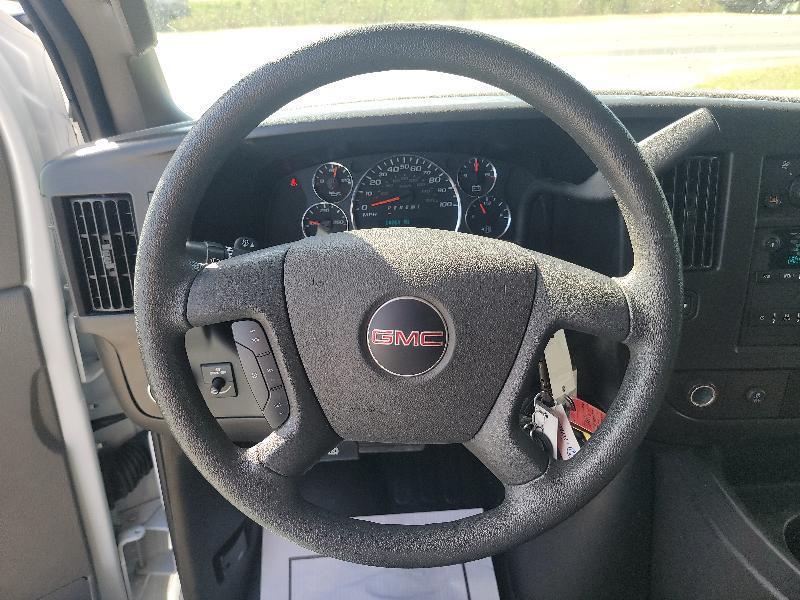 GMC Savana G2500 Cargo 2024