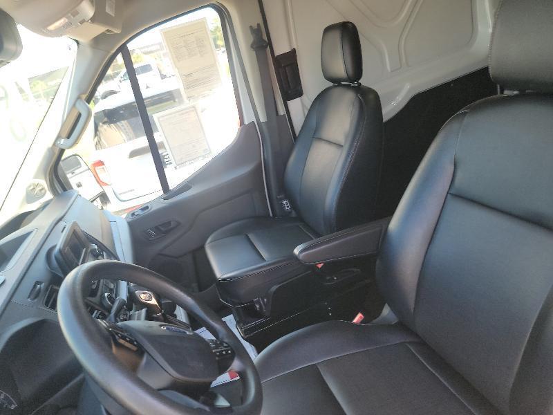 Ford Transit 250 Van 2024