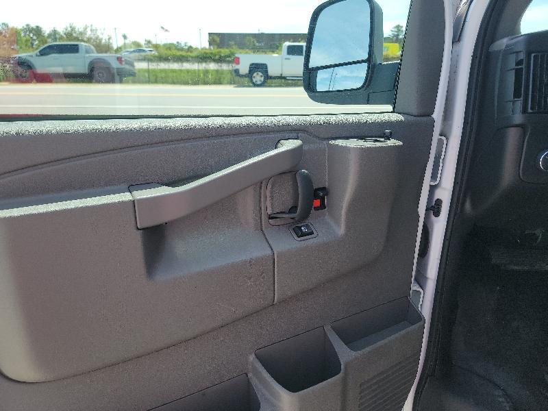 Chevrolet Express 2500 Cargo 2024