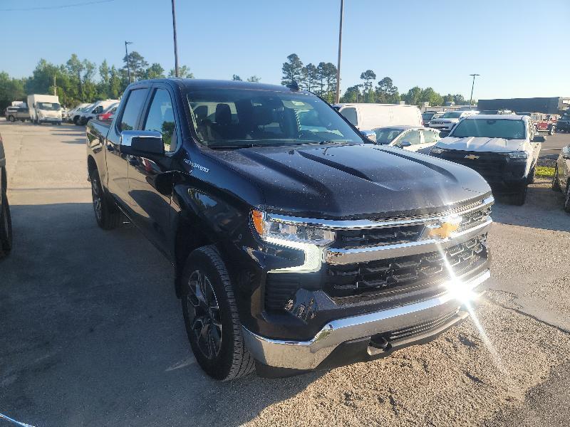 Chevrolet Silverado 1500 LT-L Crew Cab 4WD 2023