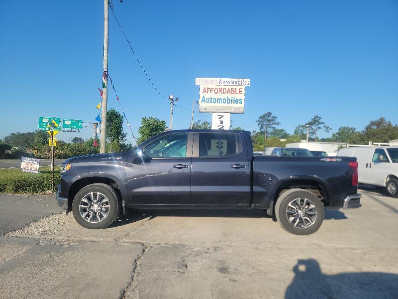 Chevrolet Silverado 1500 LT-L Crew Cab 4WD 2023
