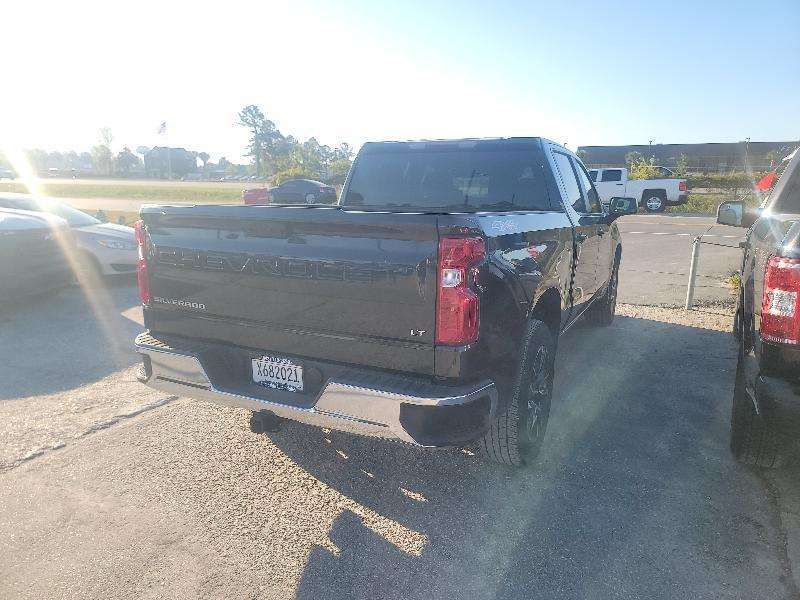 Chevrolet Silverado 1500 LT-L Crew Cab 4WD 2023