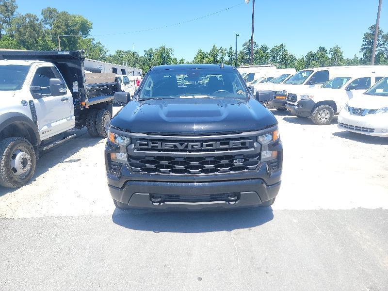 Chevrolet Silverado 1500 Custom Crew Cab 4WD 2024