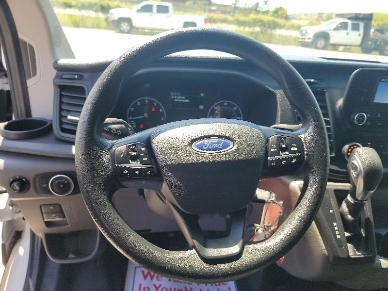Ford Transit 350 Van Low Roof Sliding Pass. 130-in. WB 2024