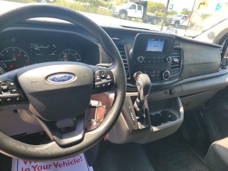Ford Transit 350 Van Low Roof Sliding Pass. 130-in. WB 2024