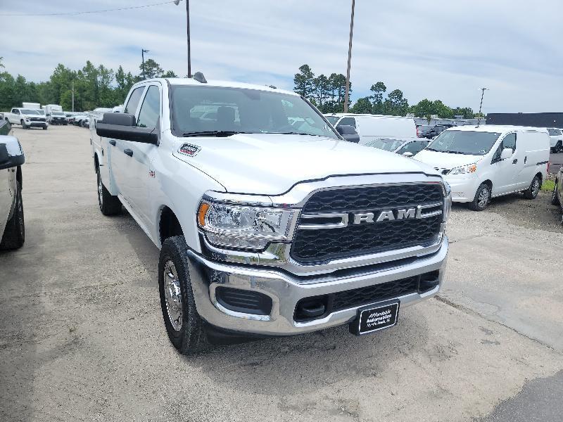 RAM 3500 ST Crew Cab LWB 4WD 2022