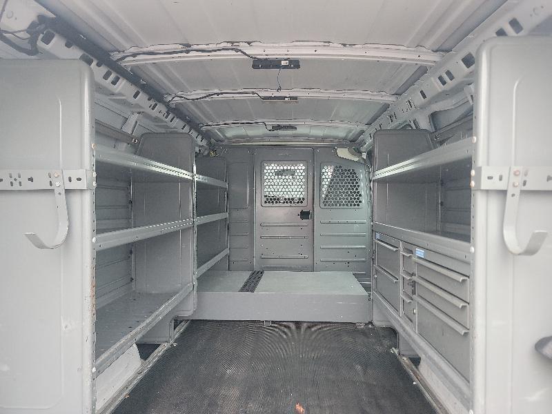 GMC Savana G2500 Cargo 2016