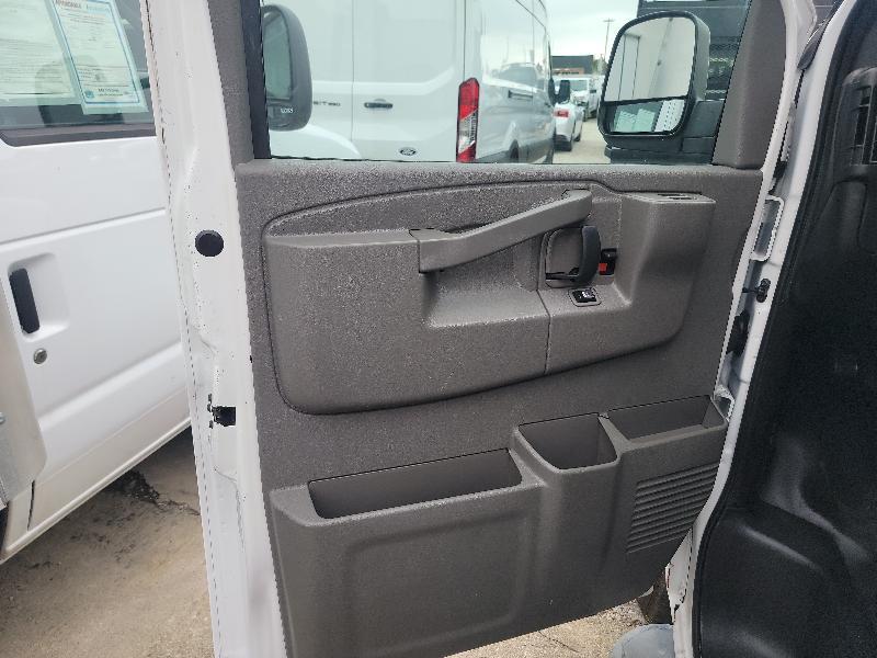GMC Savana G2500 Cargo 2016