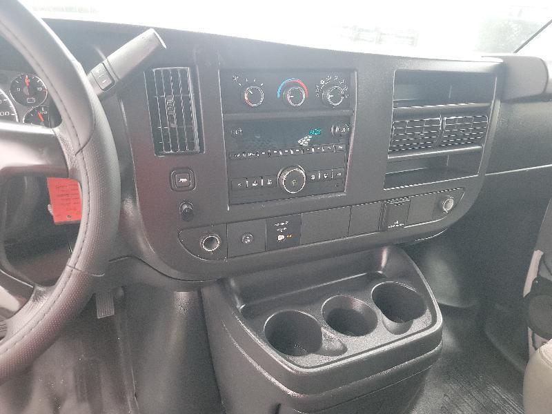 GMC Savana G2500 Cargo 2016