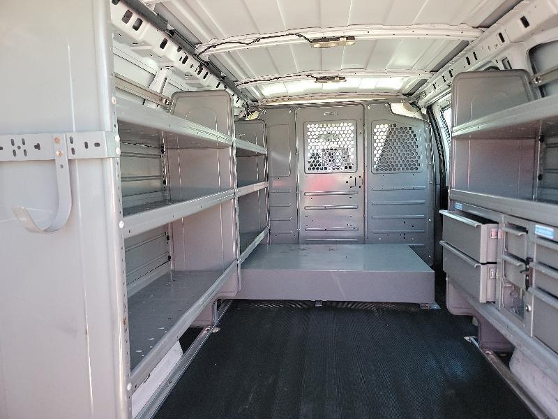 GMC Savana G2500 Cargo 2016