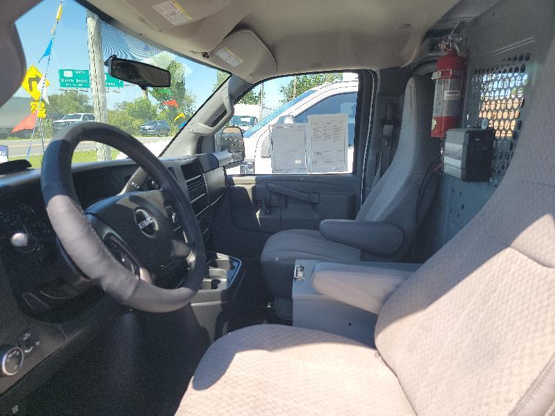 GMC Savana G2500 Cargo 2016