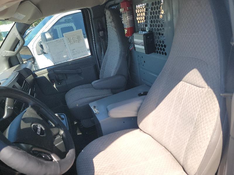 GMC Savana G2500 Cargo 2016