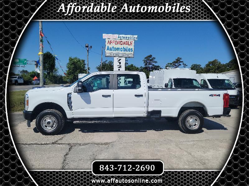 Ford F-250 SD XL Crew Cab 4WD 2024