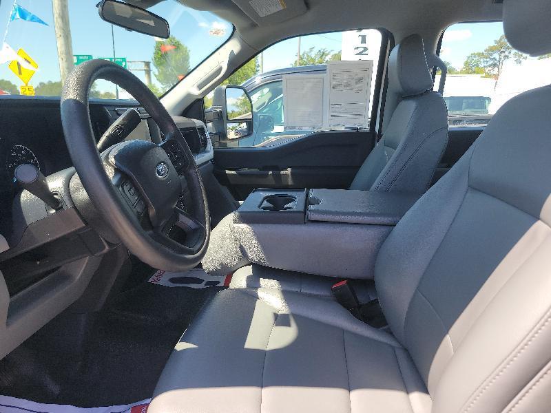 Ford F-250 SD XL Crew Cab 4WD 2024