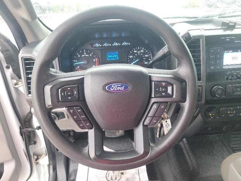 Ford F-350 SD XL 4WD 2022
