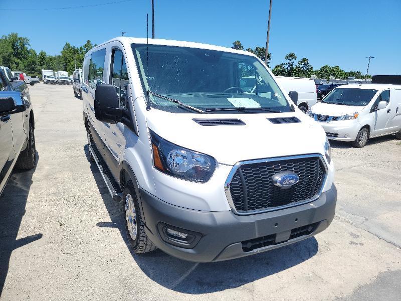Ford Transit 250 Van 2024