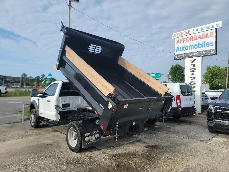 Ford F-550 Regular Cab DRW 4WD 2023