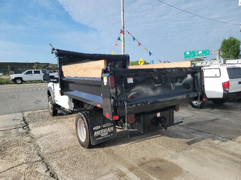 Ford F-550 Regular Cab DRW 4WD 2023